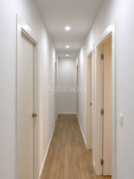 Foto ba227ef1-77cc-412a-b4aa-05bdc28b02c6. Pis a Nucli Antic Escala (L´)