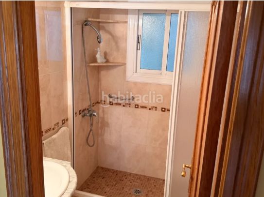 Foto c5ab2710-3a29-4a2c-b7b7-f4ad5bcbaca5. Pis amb calefacció a Centre Lloret de Mar