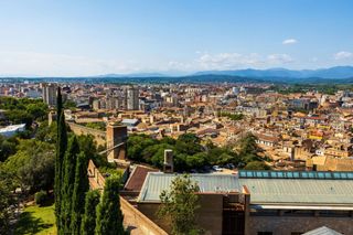 Pis a Montjuïc