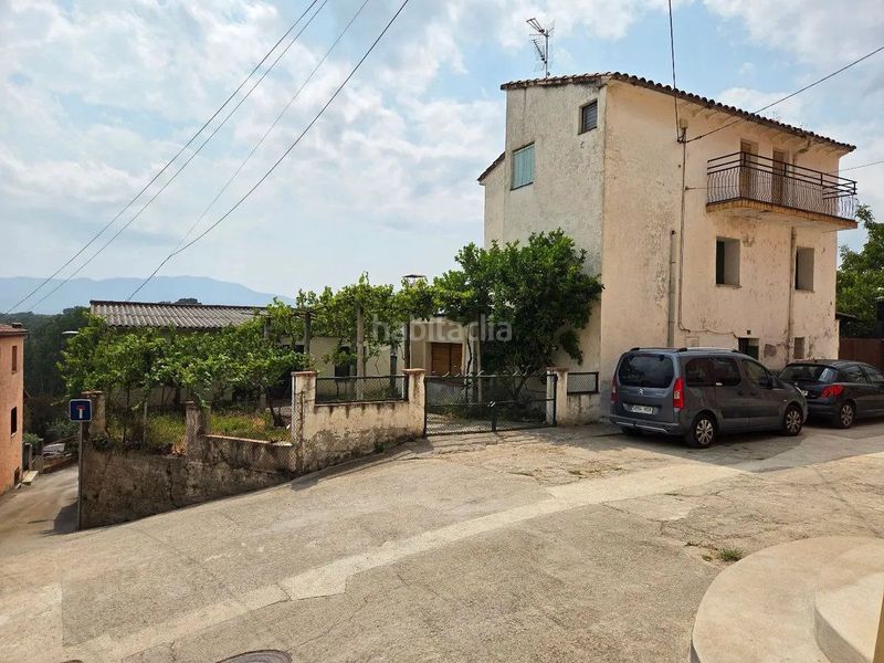 Foto f4c1270e-59a5-4b68-aaf3-26c00a479f24. Casa a Tortellà