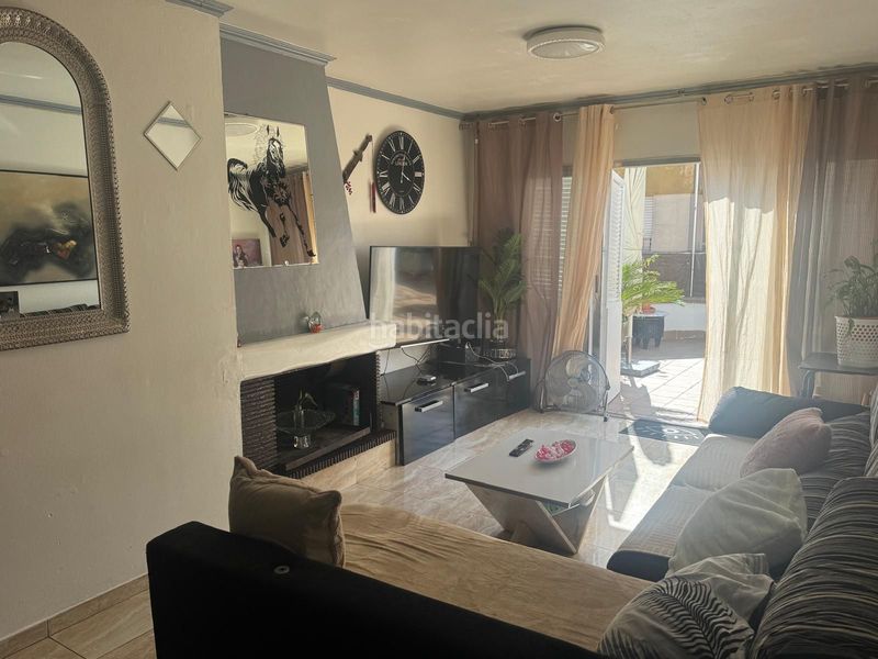 Foto 9bc47db2-178c-49d8-9aad-d35b26bcade6. Penthouse with heating in Centre Salt