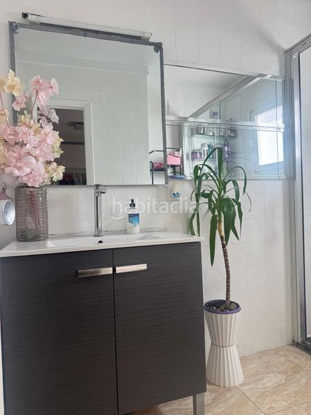 Foto d2715e9f-a39f-4610-9cdb-71351d2d1750. Penthouse with heating in Centre Salt