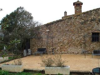 Casa a Corçà. Vivienda unifamiliar masía en venta en girona