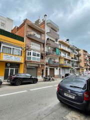 Piso en Mont Ferrant-Joan Carles I. Piso en venta en blanes