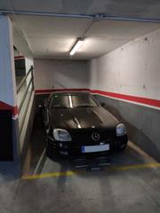 Parking coche en Eixample Sud-Migdia. Plaza aparcamiento nueva clinica de girona