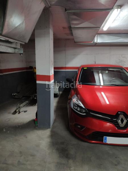 Foto a24c3213-a2d8-41c8-a443-851fbd5a18c0. Car parking in Eixample Sud-Migdia Girona