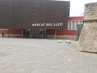 Local Comercial a Centre-Barri Vell. Traspaso de parada en el mercat del lleó de gerona