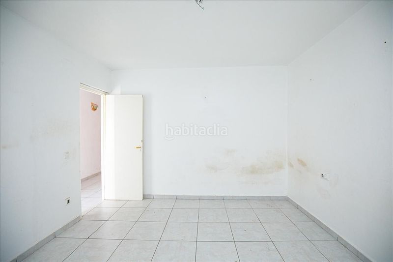 Foto 4e7ecd9b-b80b-4273-adac-a8cc9089543a. Pis amb calefacció a Castelló d´Empúries