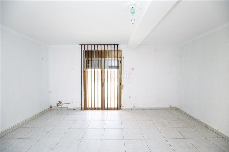 Foto 6f44d85f-1b2c-4c7c-a7c0-ba0fdd213b3a. Pis amb calefacció a Castelló d´Empúries