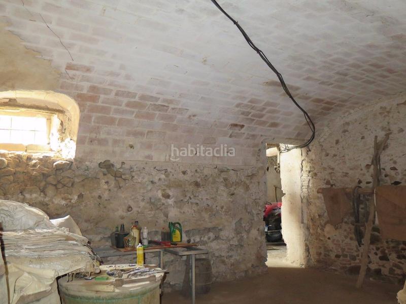 Foto f79b47fc-48fe-4f4b-9e3e-24444aac4e75. Masía construcción genuïna en Bisbal d´Empordà (La)