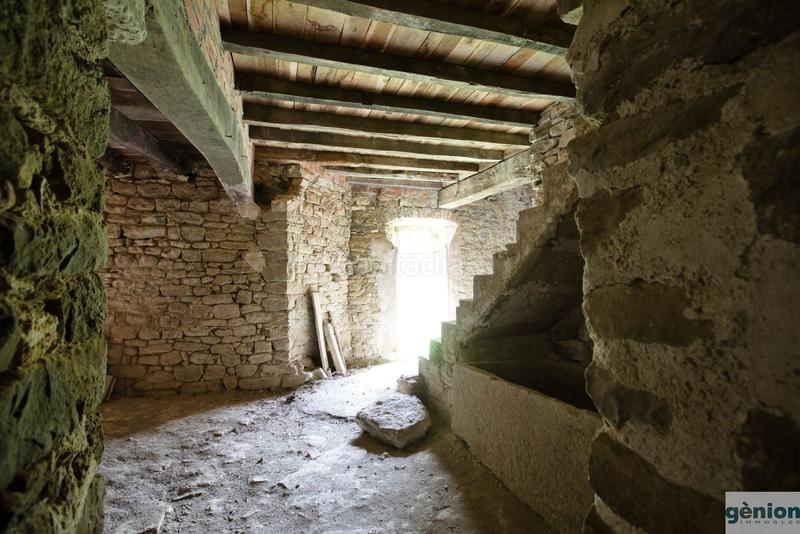 Foto 0fc783f9-e727-4374-8b29-775f0f573e62. Masia a Camós