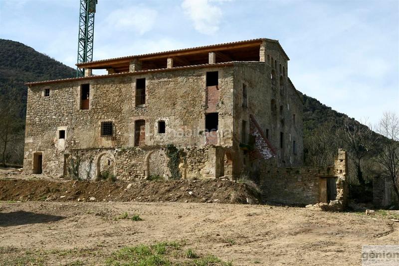 Foto 8742647b-b79b-4565-b464-04cc88c6d6ca. Masia a Camós