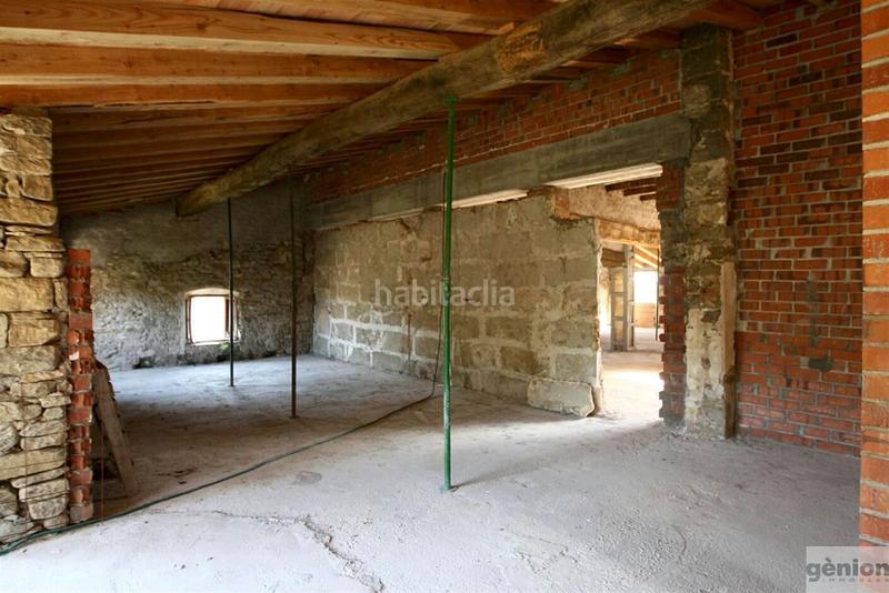 Foto 8cf60fc9-09a3-4452-bcd8-6b139d0786d7. Masia a Camós