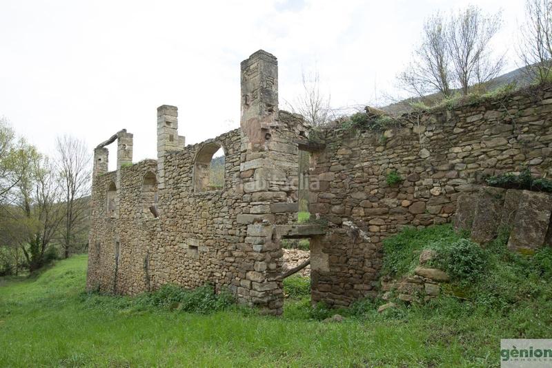 Foto 98972898-ede1-4c8d-9c69-e22a979bb619. Masia a Camós