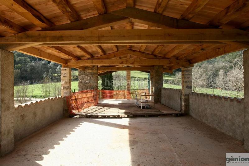 Foto fee09aa5-cd34-4a87-b219-537c607ca0ab. Masia a Camós