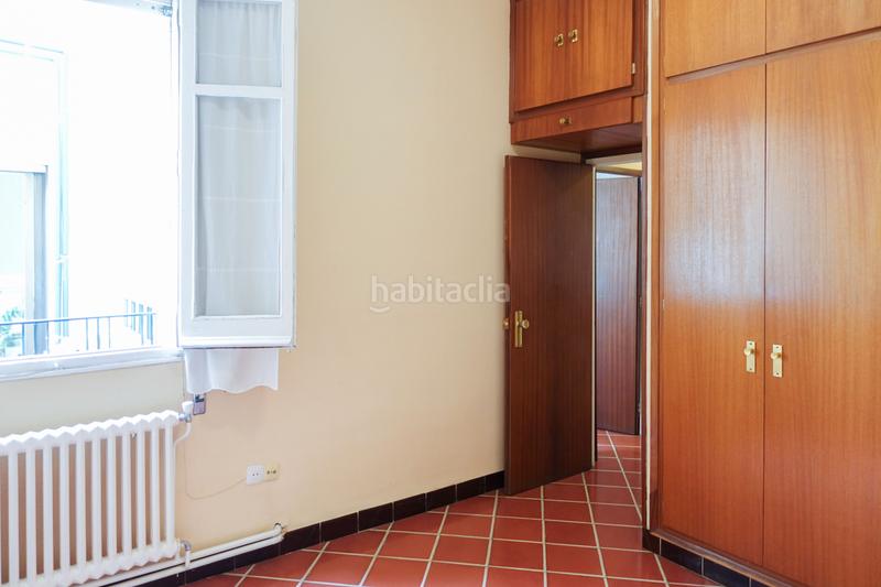 Foto 5e931b62-0eef-4f50-a4d4-33acd35629a1. Casa con riscaldamento parcheggio in Eixample Sud-Migdia Girona