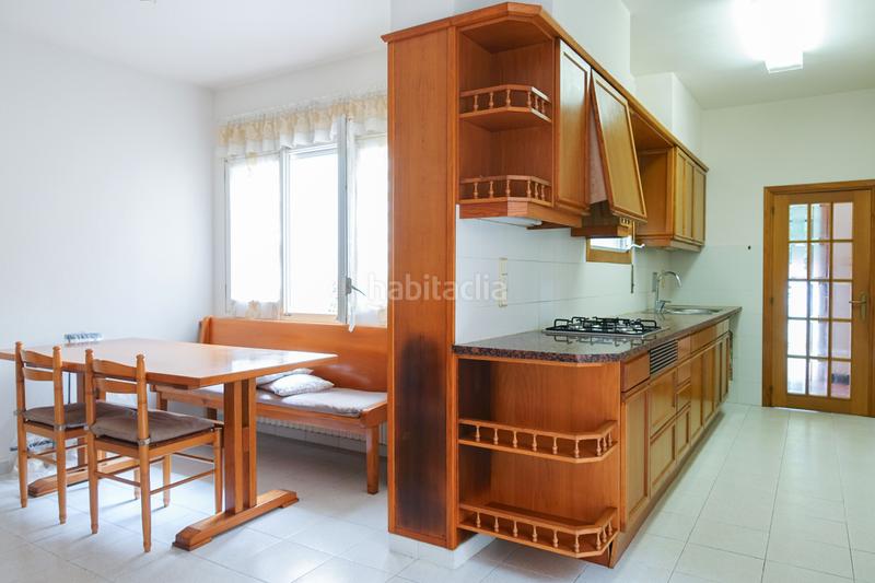 Foto e051f9d3-af8a-4dc3-90e3-20712b43fb18. Casa con riscaldamento parcheggio in Eixample Sud-Migdia Girona
