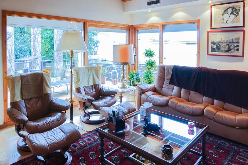 Foto 4943d750-7569-4993-8470-4079825b995c. Chalet con riscaldamento parcheggio piscina in Montjuïc Girona