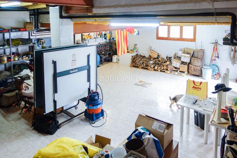 Foto 6d57ccdc-6245-4040-b4ef-df3df1f88890. Chalet con riscaldamento parcheggio piscina in Montjuïc Girona