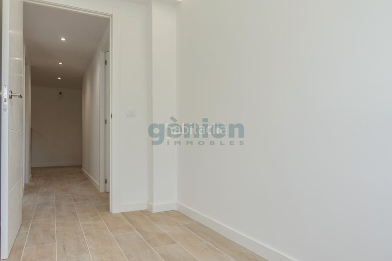 Foto ac5b2943-b969-4017-bf57-cb9bf48e5951. Piso duplexs a estrenar en Montilivi, . 3 habitaciones y 3 baños en Girona