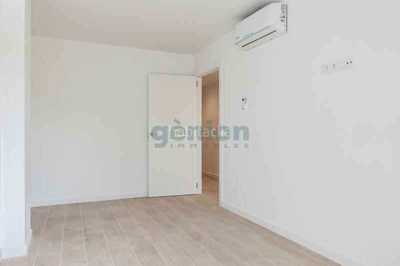 Foto c0ff7143-f23e-43b2-bd1e-3b9955190968. Piso duplexs a estrenar en Montilivi, . 3 habitaciones y 3 baños en Girona