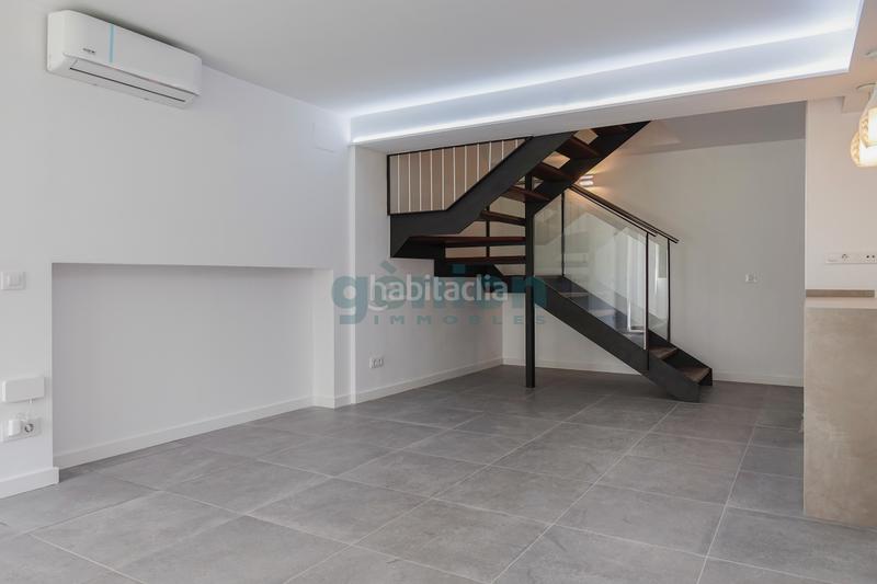 Foto e8ff1538-2f09-4a7e-8191-2ee33eb320da. Piso duplexs a estrenar en Montilivi, . 3 habitaciones y 3 baños en Girona