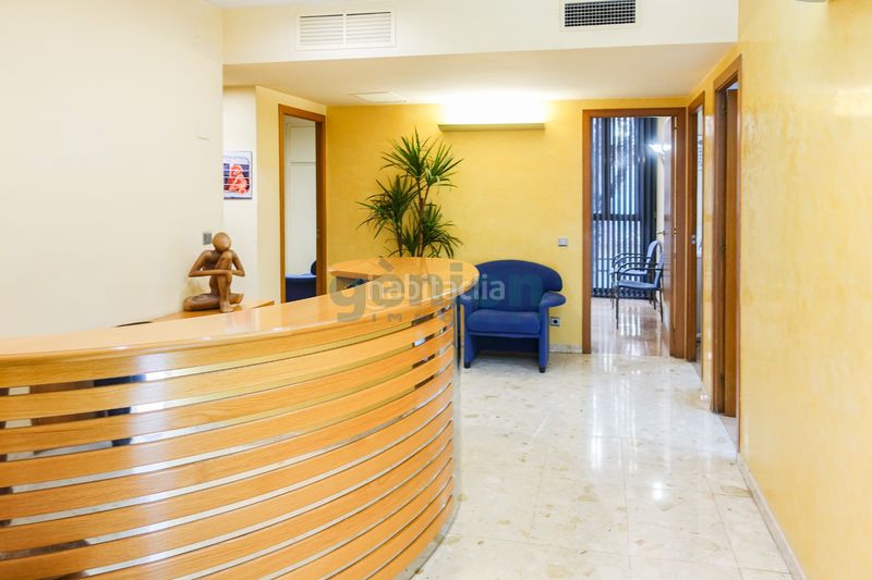 Foto d4ff8b16-a00f-4f15-b7a3-003c03809430. Pis amb calefacció a Eixample Nord Girona
