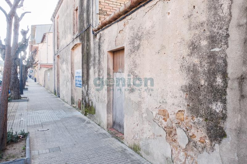 Foto 4730791e-c3af-4b5a-aee5-28a018a38dcb. Terreno residenziale in carrer figueres 45 in Torroella de Montgrí