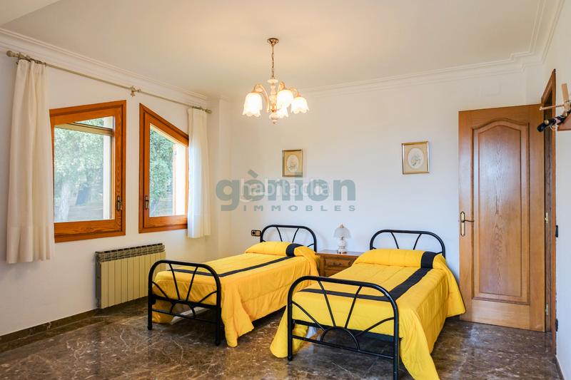 Foto 002ca599-9b87-4dbd-8a50-f10171539622. Casa amb calefacció aparcament piscina a Sant Feliu de Buixalleu