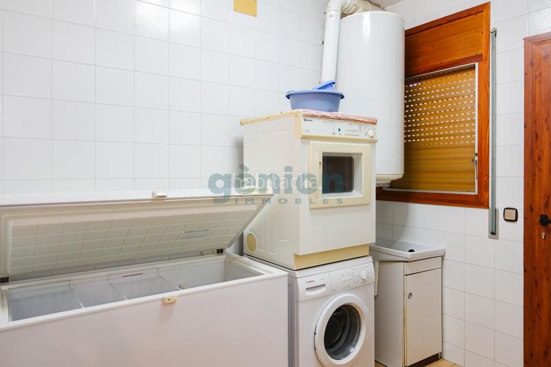 Foto 1251dd25-b8a4-4fe5-b30c-d1f728f0b4e3. Casa amb calefacció aparcament piscina a Sant Feliu de Buixalleu