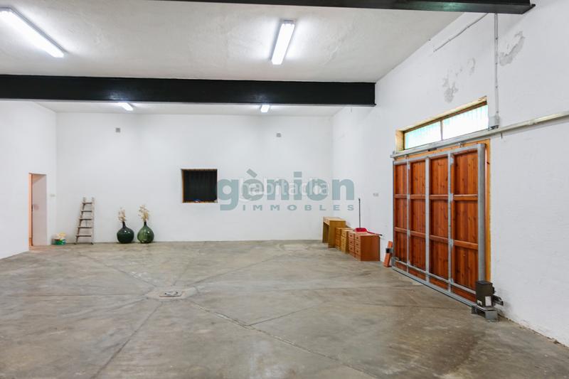 Foto 1ed872f8-d1e2-46fd-9b5b-5805974968ca. Casa amb calefacció aparcament piscina a Sant Feliu de Buixalleu