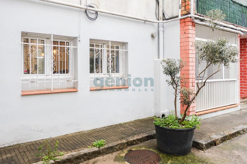 Foto 8707fe52-1168-43b6-b584-2c6163aaa11a. Piano terra con riscaldamento in Centre-Barri Vell Girona