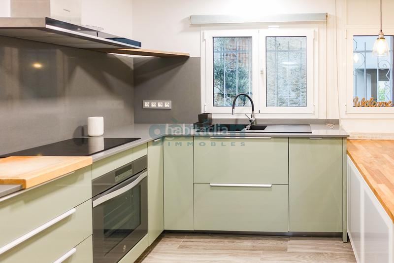 Foto 92436702-243c-4427-9a95-8026ae939e40. Piano terra con riscaldamento in Centre-Barri Vell Girona