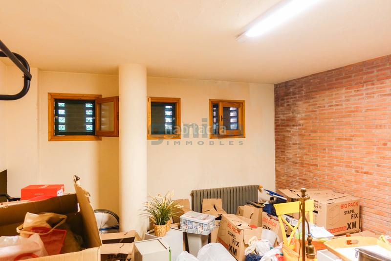 Foto 7073cd66-97ff-4f17-bf97-bd78ed956f2a. Casa amb calefacció aparcament piscina a Palau Girona