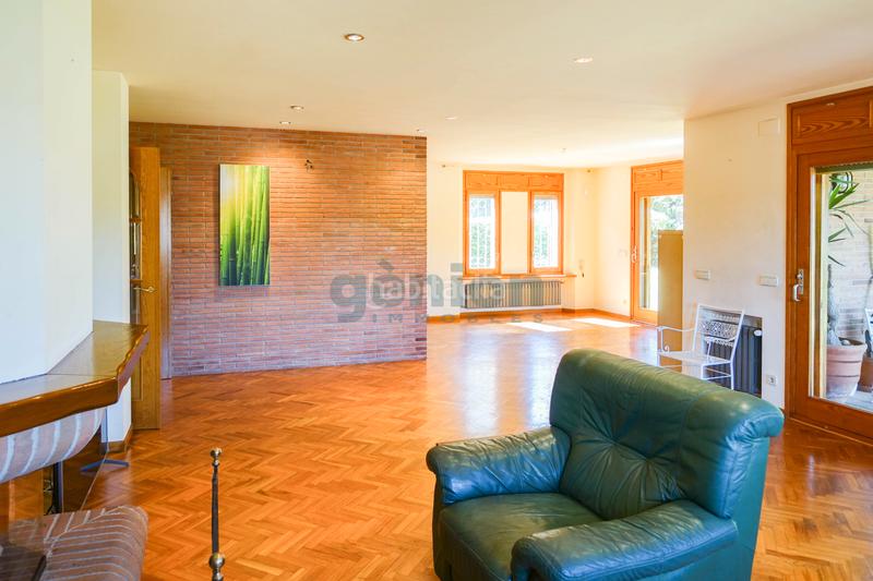 Foto bc1b3646-e766-4870-a1ca-a7b6684178c4. Casa amb calefacció aparcament piscina a Palau Girona