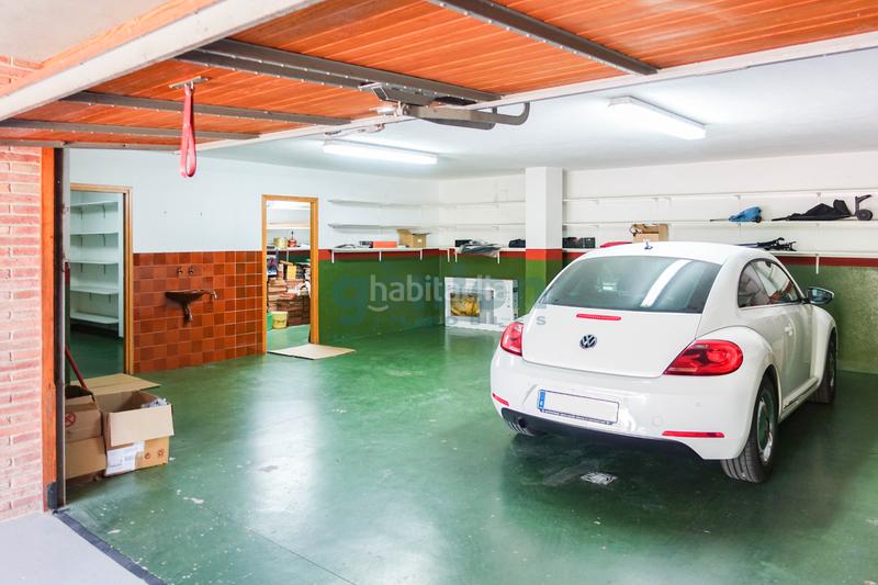 Foto dc2feae6-3e87-48e9-b67c-01395e1a06f1. Casa amb calefacció aparcament piscina a Palau Girona