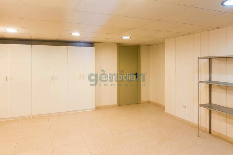 Foto c9977591-1d42-4ac2-9020-a49440f47faf. Casa amb calefacció aparcament piscina a Palau Girona