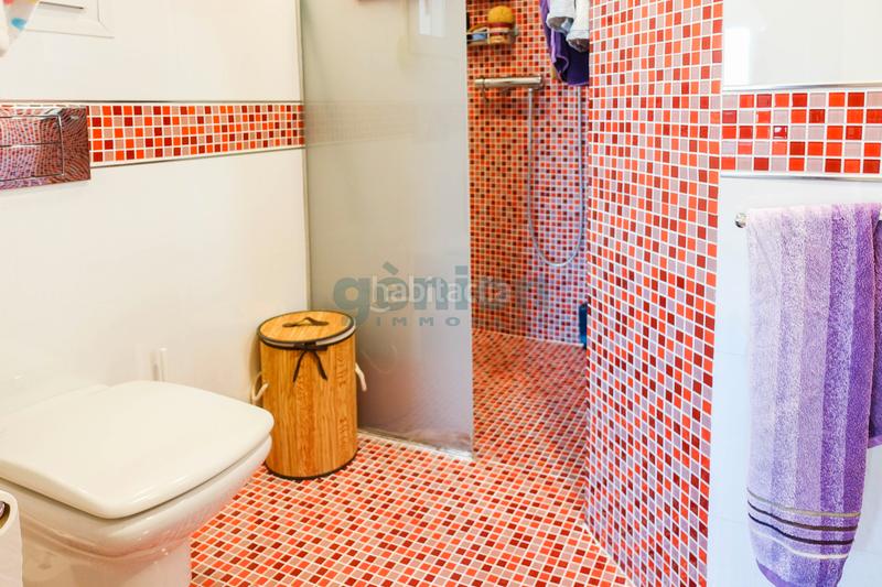 Foto e3cd9016-b673-4f42-a3a1-863370355865. Casa amb calefacció aparcament piscina a Palau Girona