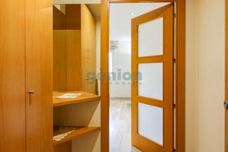 Pis a Montilivi. Piso de 3 habitaciones en girona, emili grahit