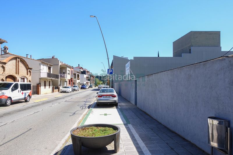 Foto ab054f77-d6f6-41af-8acf-088cd5d2e23b. Piso en carrer major 33 obra nueva : áticos dúplex de 2 habitaciones dobles y estudio. en Bescanó