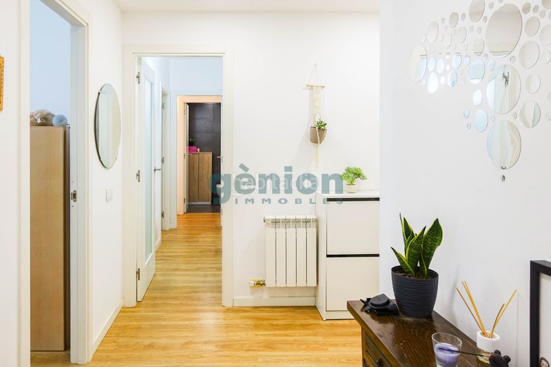 Foto 83e3bbb8-4d0f-45f7-b004-d84772aeb380. Pis amb calefacció aparcament a Eixample Sud-Migdia Girona