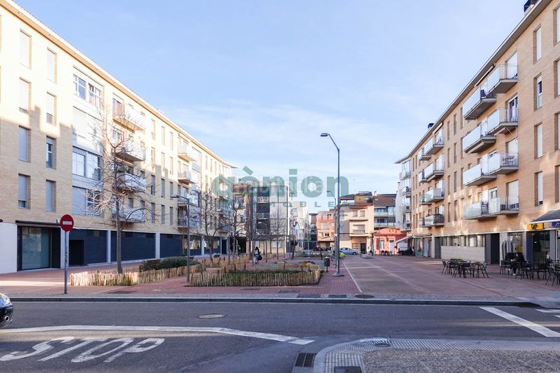 Foto 84153e24-712b-4403-82f6-8bc77fe8fa23. Pis amb calefacció aparcament a Eixample Sud-Migdia Girona