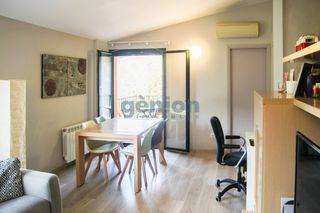 Pis a Bescanó. Piso dúplex en bescanó: 3 habitaciones, estudio y aparcamiento