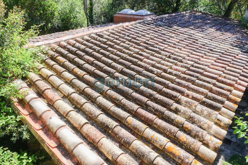 Foto 178407e1-cc20-415d-82bb-a0a9f242995c. Masia amb calefacció aparcament piscina a Cistella