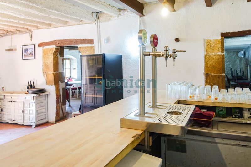 Foto c182d85f-6a52-487a-83c1-ad826d8233fc. Masia a Sils