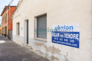 Terreno residencial en Carrer la rasa 5. Solar en sarrià de ter. zona del pla de dalt, apto para 14 pisos