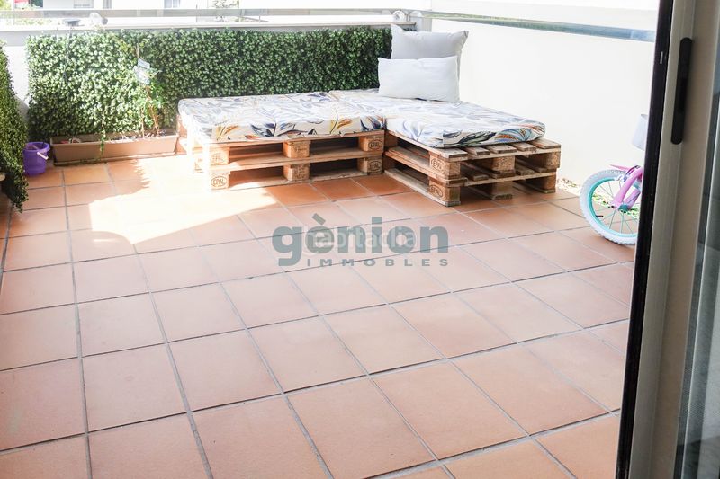 Foto aa16294a-b6d0-4501-b627-f4dec8491019. Piso  planta segunda exterior a gironès parc-ciutat jardí en Salt