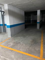 Lloguer Aparcament cotxe en Manantiales-Estacin de Autobuses. Parking individual en c/ de la cruz