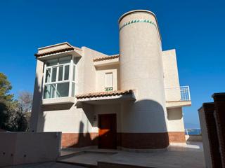 Xalet a Punta La Mona. Venta de chalet en almuñécar - avenida marina del este