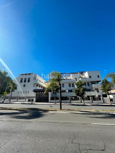 Foto 70aede5e-765e-4cce-b0d1-2b6d277d2159. Rent penthouse with parking pool in Manantiales-Estación de Autobuses Torremolinos